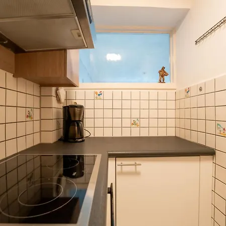 Studio Capri With Sea View By Interhome Бланкенберге