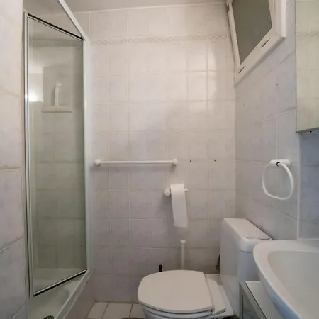 Апартаменты Studio Capri With Sea View By Interhome Бланкенберге