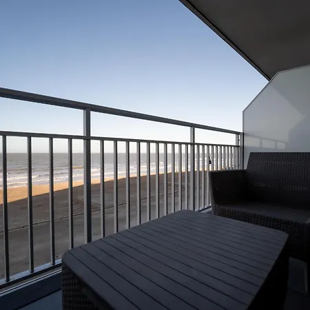 Studio Capri With Sea View By Interhome *